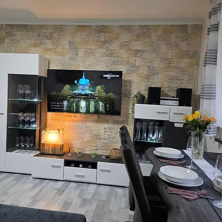 Exklusives Und Helles Erdgeschoss-apartment No 5 Im Zentrum Von Kassel, Schnelles 1gbit Internet, Geschirrspueler, Boxspringbetten 公寓