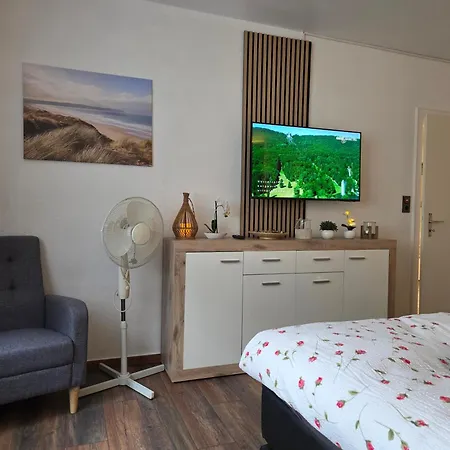 Exklusives Und Helles Erdgeschoss-apartment No 5 Im Zentrum Von Kassel, Schnelles 1gbit Internet, Geschirrspueler, Boxspringbetten 卡塞尔