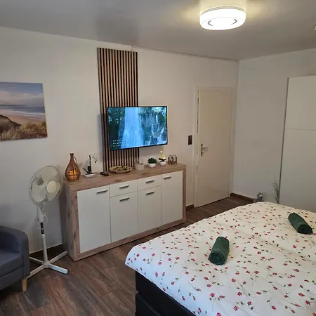 Exklusives Und Helles Erdgeschoss-apartment No 5 Im Zentrum Von Kassel, Schnelles 1gbit Internet, Geschirrspueler, Boxspringbetten 公寓 卡塞尔