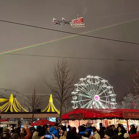 公寓 Exklusives Und Helles Erdgeschoss-apartment No 5 Im Zentrum Von Kassel, Schnelles 1gbit Internet, Geschirrspueler, Boxspringbetten 卡塞尔